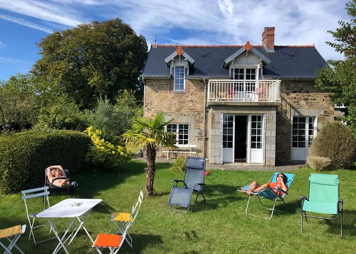 La Jeannette Holiday home Vains